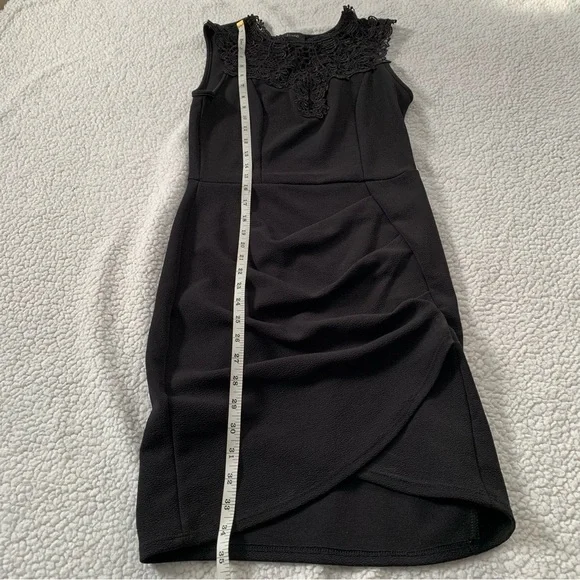 Eclipse Dress - Picture 5 of 8